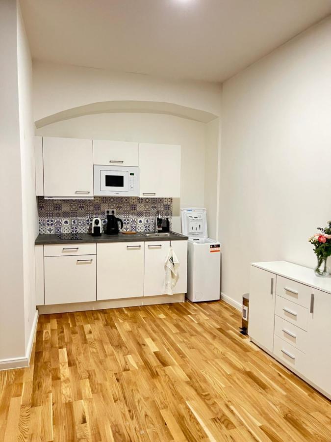 New Apartments Chain Florenc Prag Exterior foto