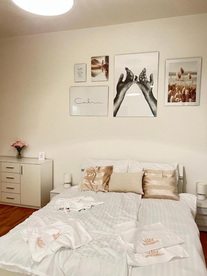 New Apartments Chain Florenc Prag Exterior foto