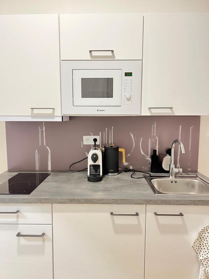 New Apartments Chain Florenc Prag Exterior foto