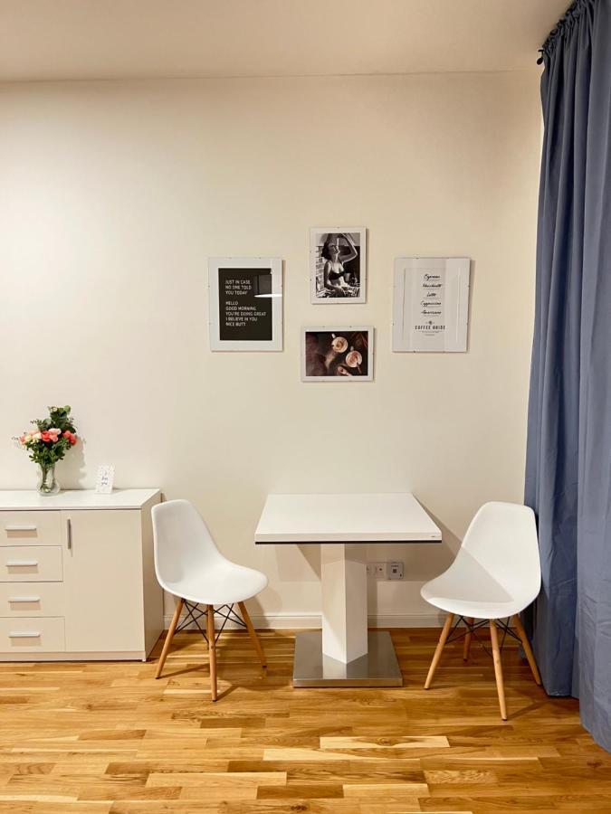 New Apartments Chain Florenc Prag Exterior foto